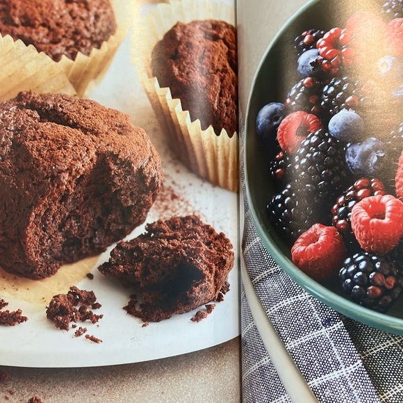 Bulletproof The Cookbook by Dave Asprey - Picture 13 of 16